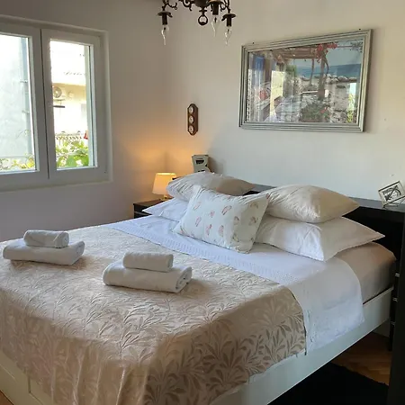 Apartment Maria *